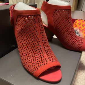 Vince camuto sandal heels